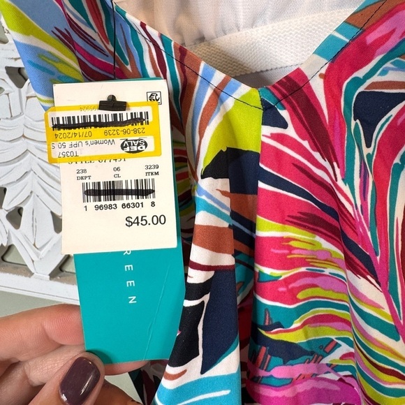 Aqua Green V Neck One Piece Tummy Control NWT Medium Adjustable Straps - Picture 8 of 8